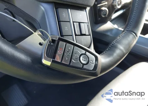 2022 Ford F150 Lariat from USA, damaged, VIN 1FTFW1E89NKD94462